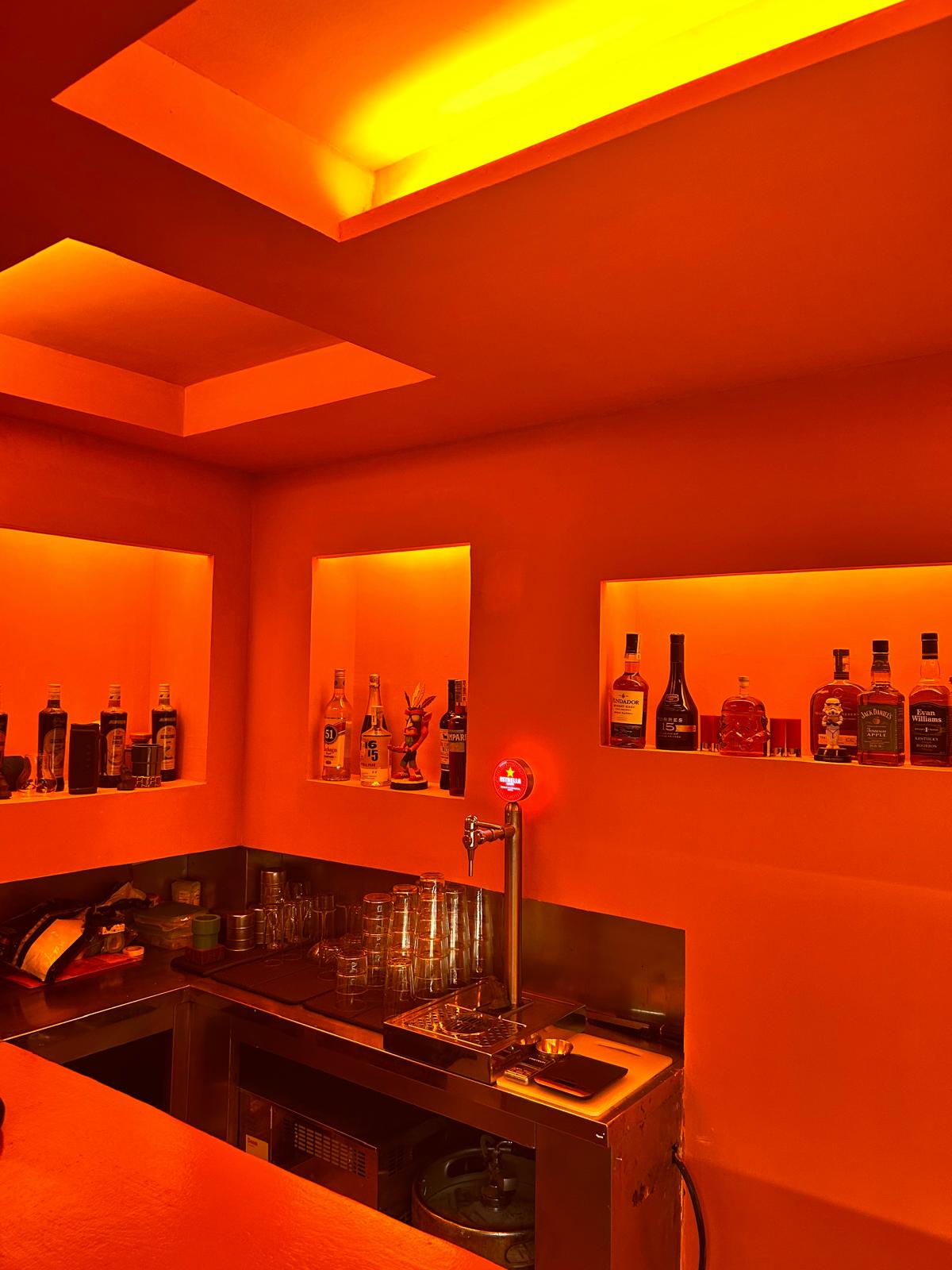 Glitch bar interior